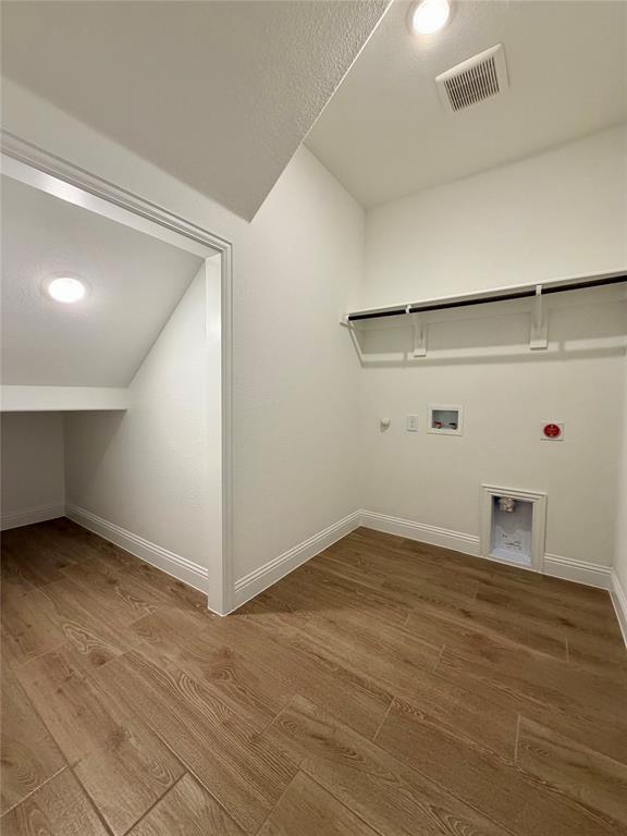 310 Devonshire Drive Property Photo 32