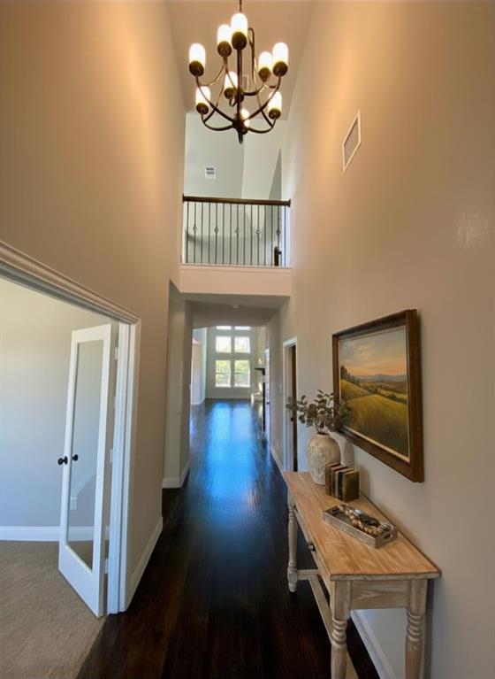 350 Devonshire Drive Property Photo 5