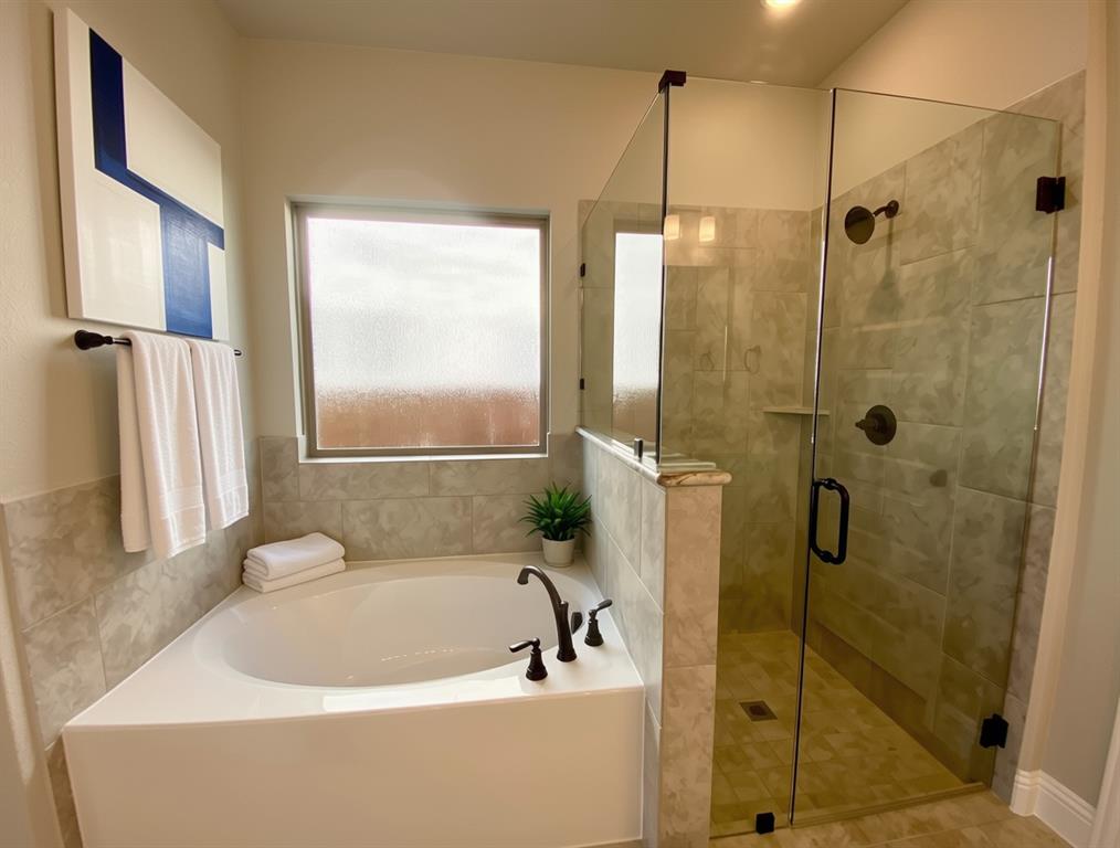 350 Devonshire Drive Property Photo 21