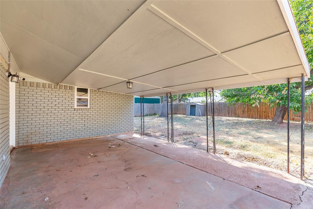 1702 Glendale Drive Property Photo 31