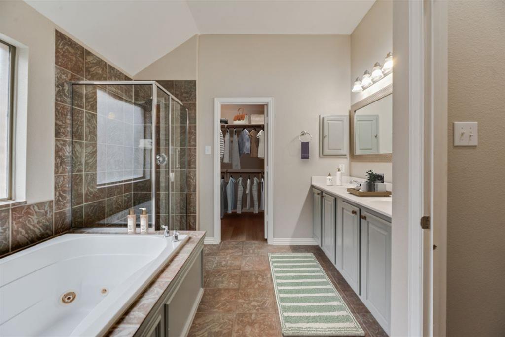1009 Dancing Waters Avenue Property Photo 18
