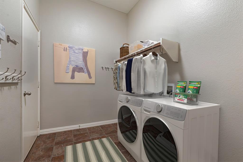 1009 Dancing Waters Avenue Property Photo 26