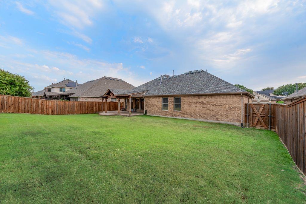 1009 Dancing Waters Avenue Property Photo 28