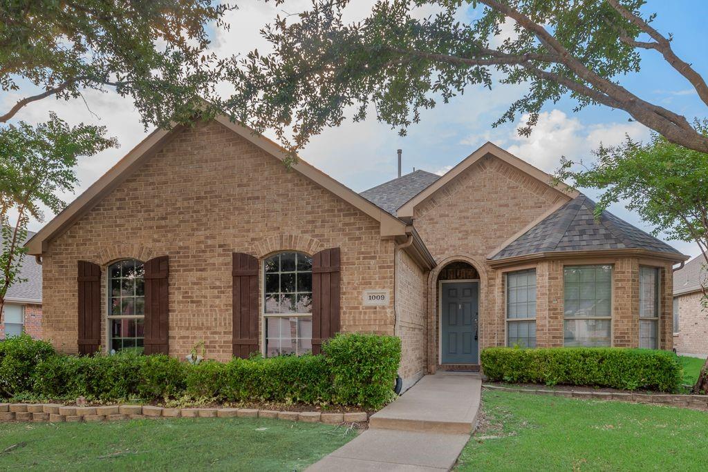 1009 Dancing Waters Avenue Property Photo 38