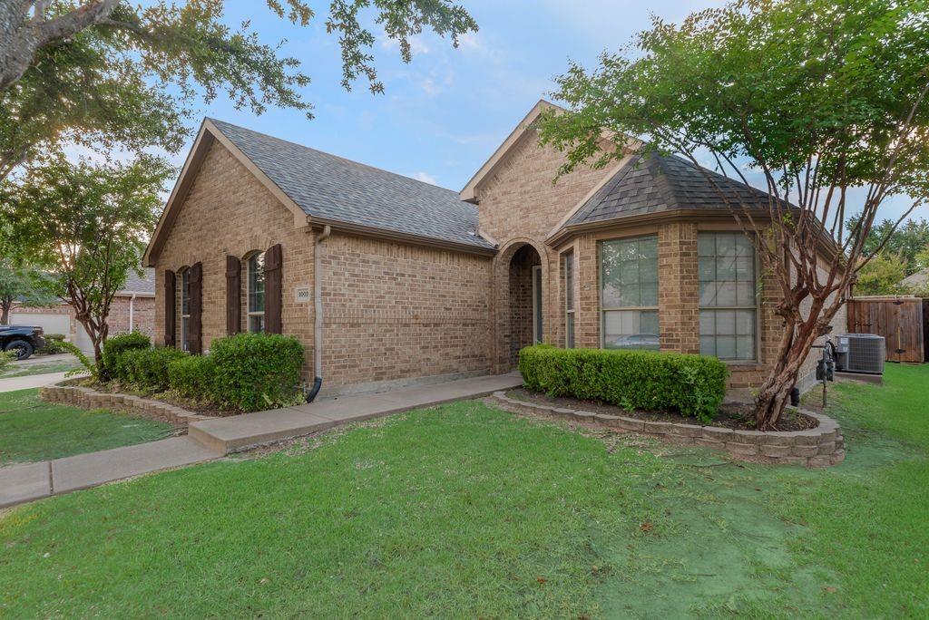 1009 Dancing Waters Avenue Property Photo 39