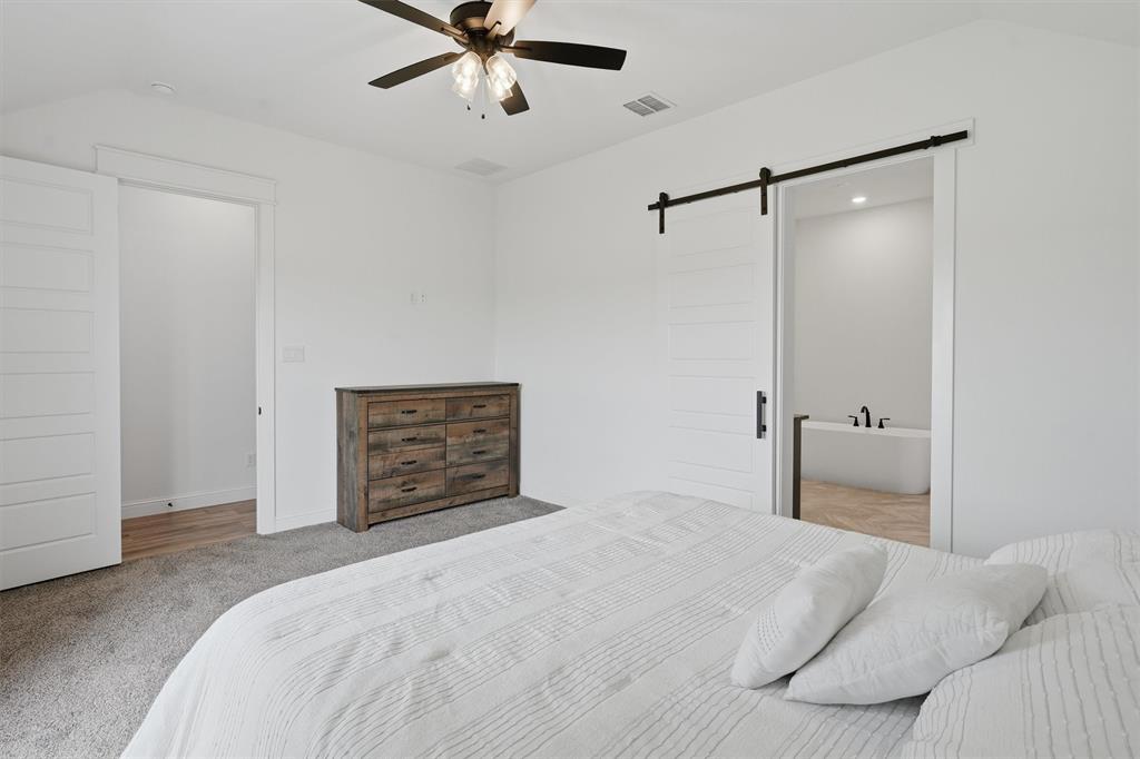 6941 Eagle Creek Drive Property Photo 20