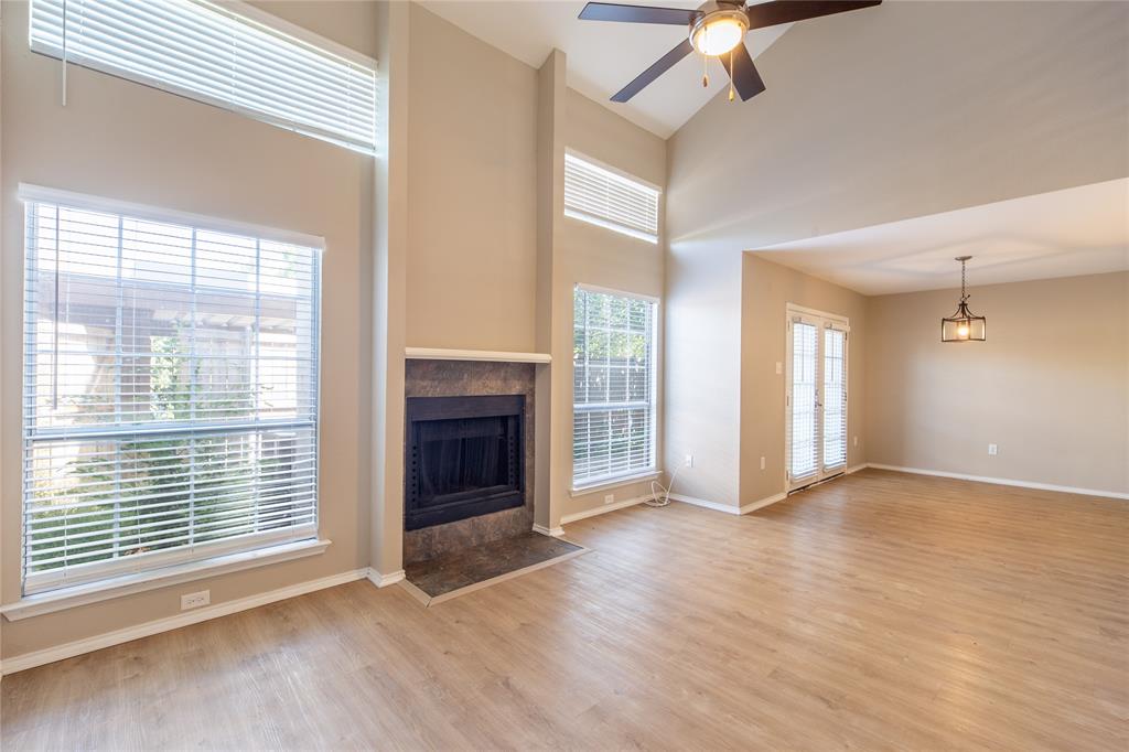 13234 Woodbend Lane Property Photo 5