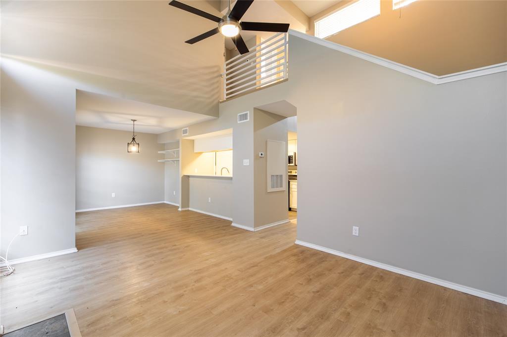 13234 Woodbend Lane Property Photo 6