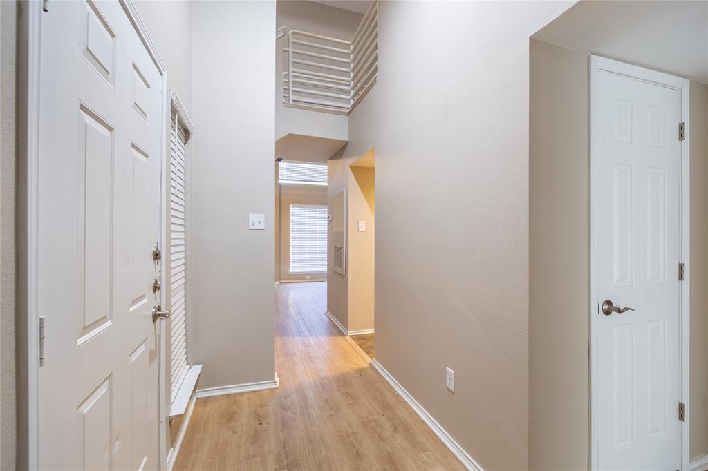 13234 Woodbend Lane Property Photo 12