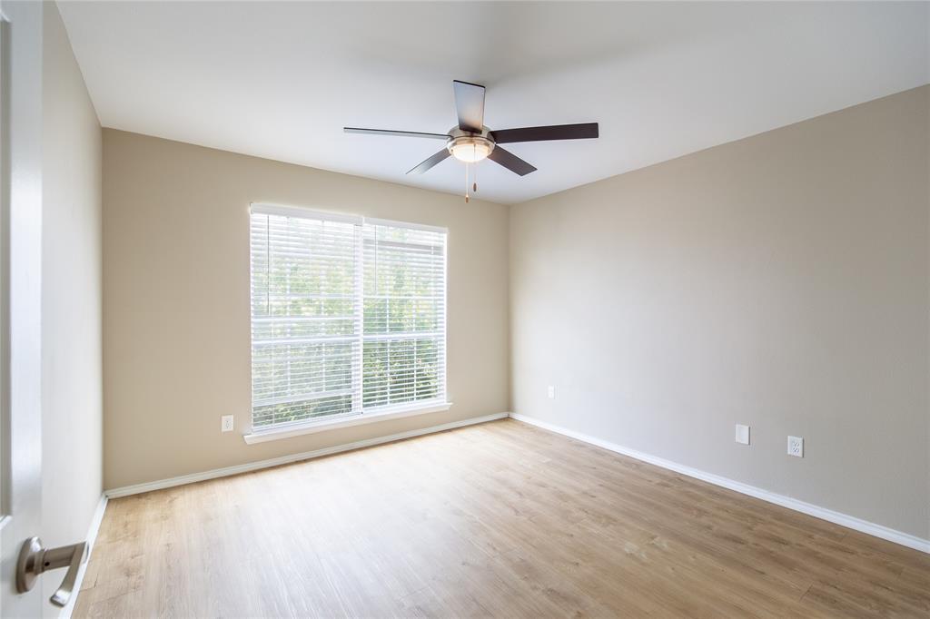 13234 Woodbend Lane Property Photo 14