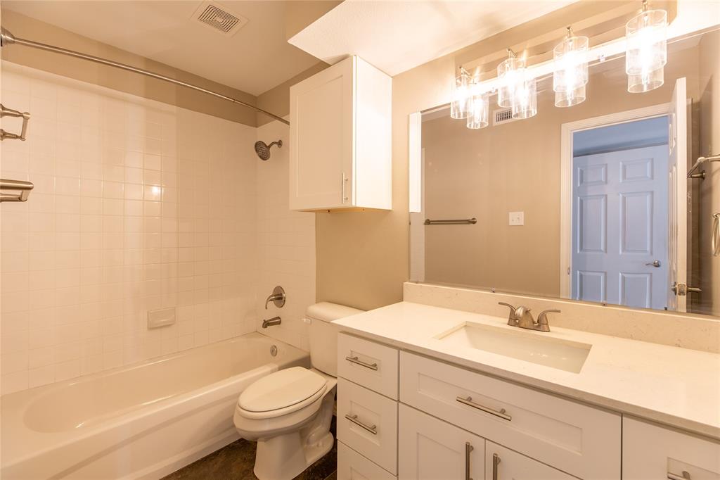 13234 Woodbend Lane Property Photo 22