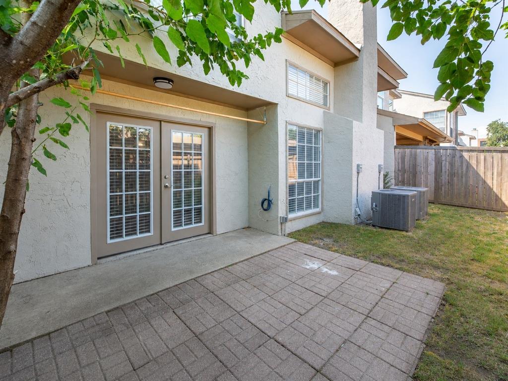 13234 Woodbend Lane Property Photo 24