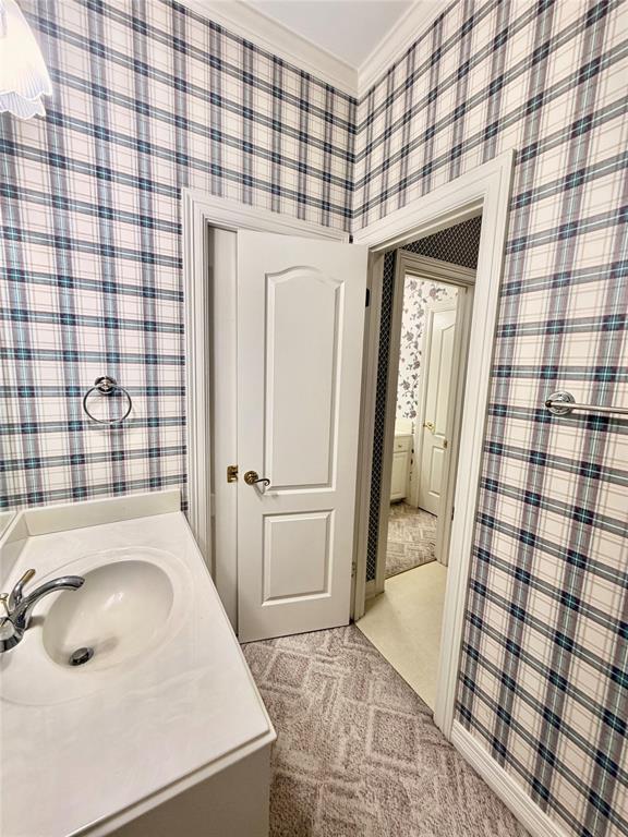 142 Downing Court Property Photo 26