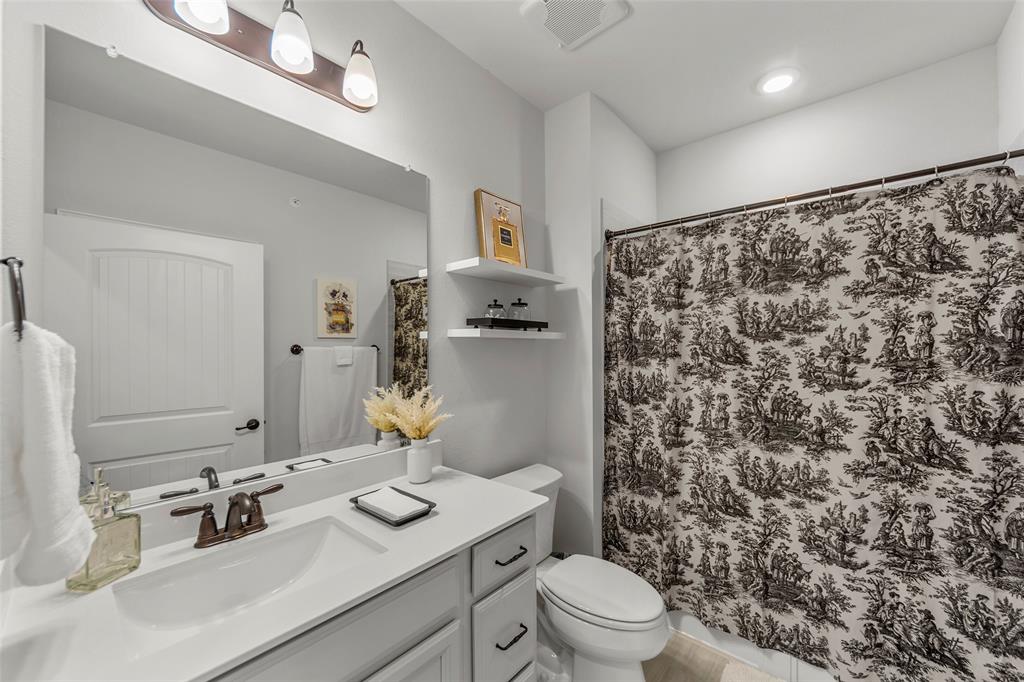 651 N Watters Road 5407 Property Photo 13