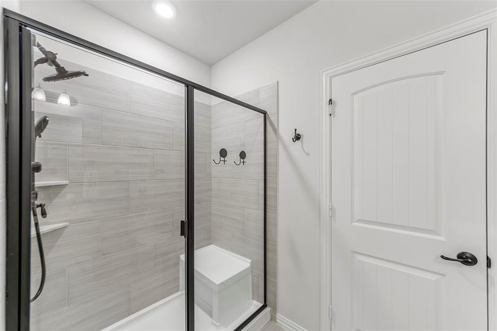 651 N Watters Road 5407 Property Photo 21