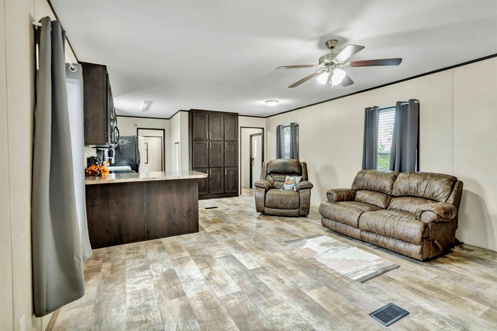 8108 Scenic Ridge Court Property Photo 2