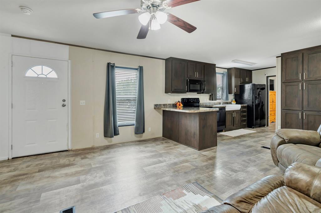 8108 Scenic Ridge Court Property Photo 3