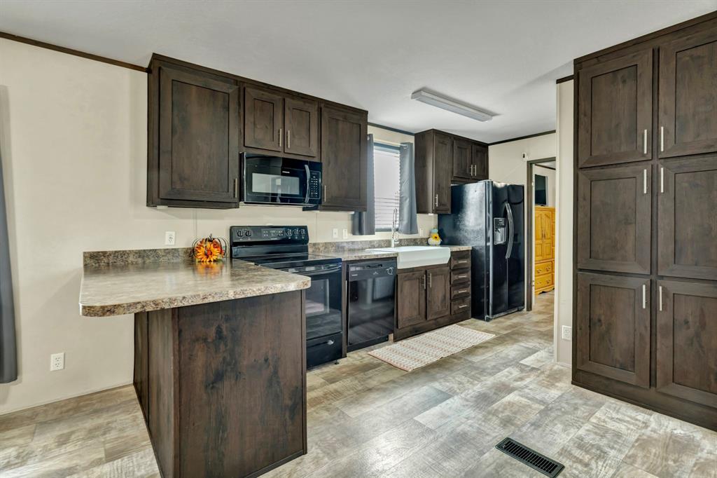 8108 Scenic Ridge Court Property Photo 5