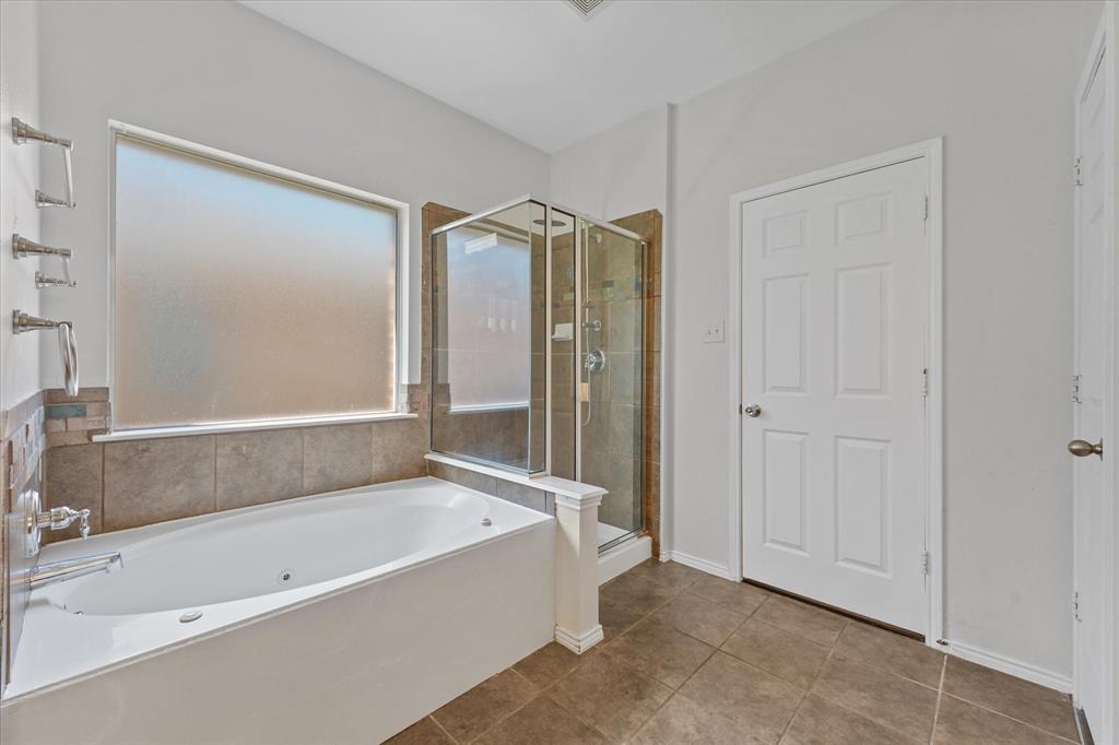 2236 Sparrow Hawk Court Property Photo 20