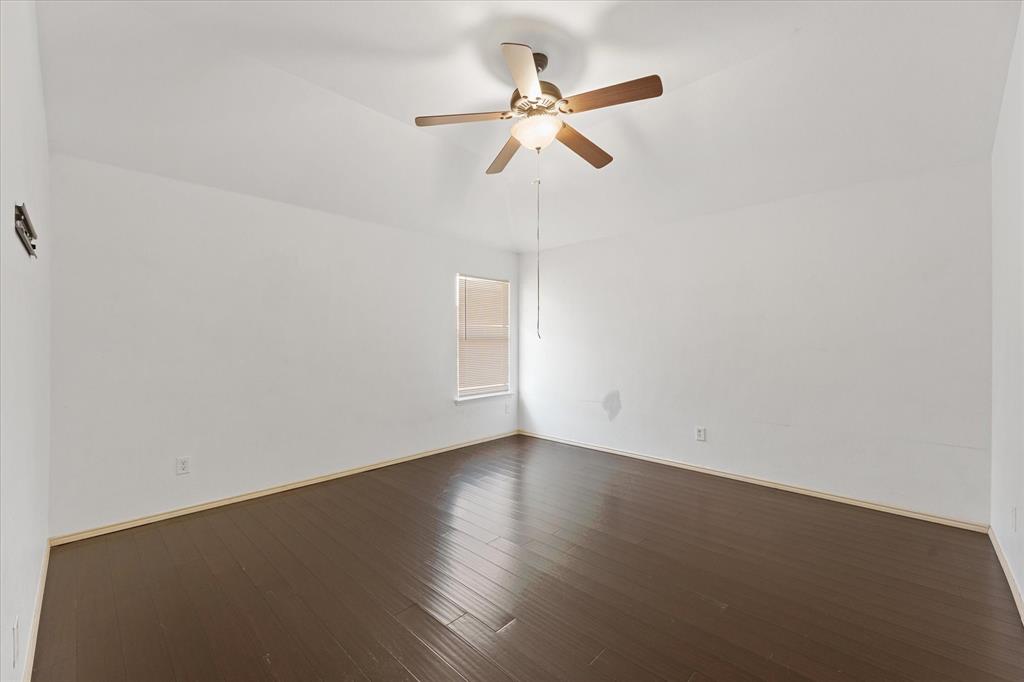2236 Sparrow Hawk Court Property Photo 26