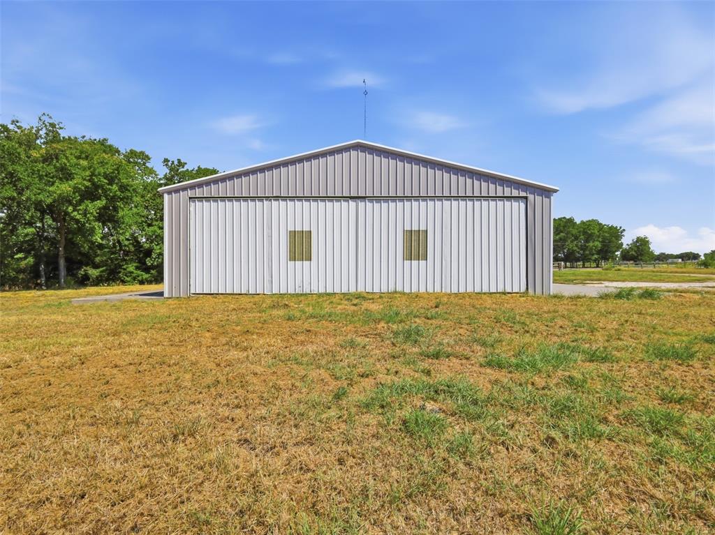1333 Fm 1566 Property Photo 1