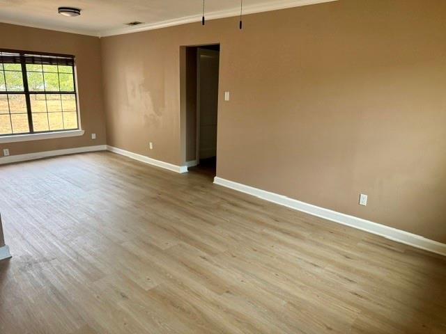 1119 Commerce Drive Property Photo 3