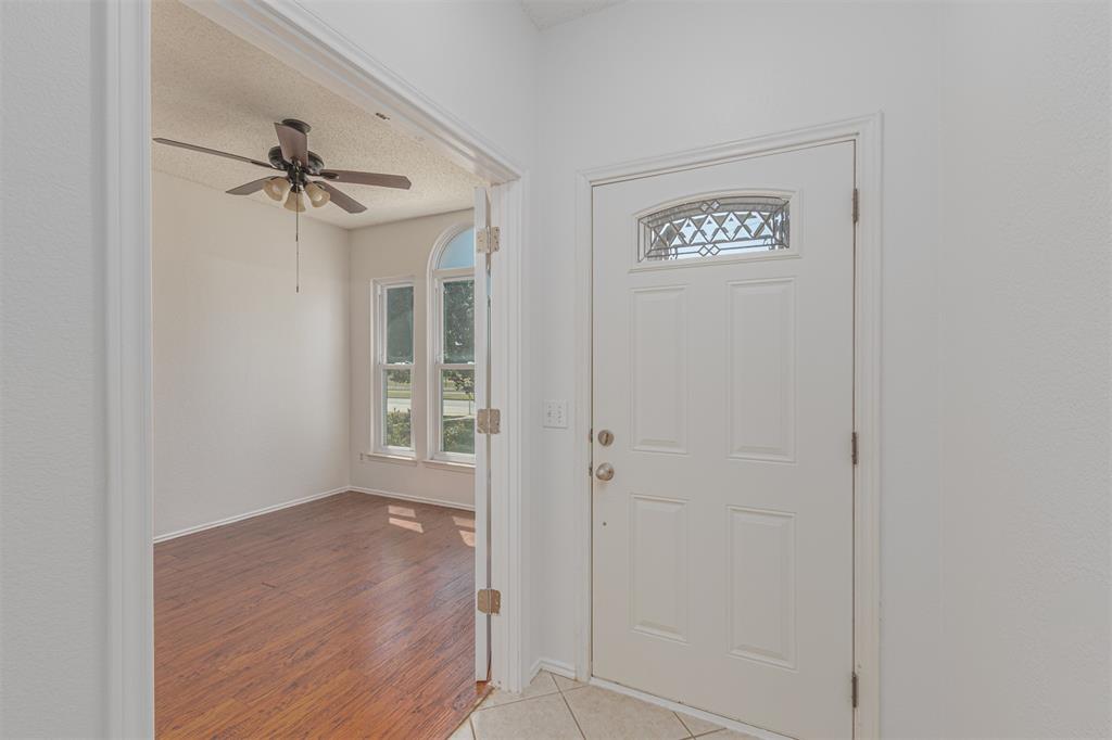 1403 E Brown Street Property Photo 3