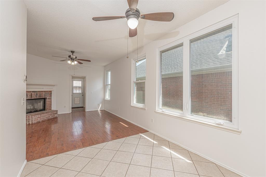 1403 E Brown Street Property Photo 7