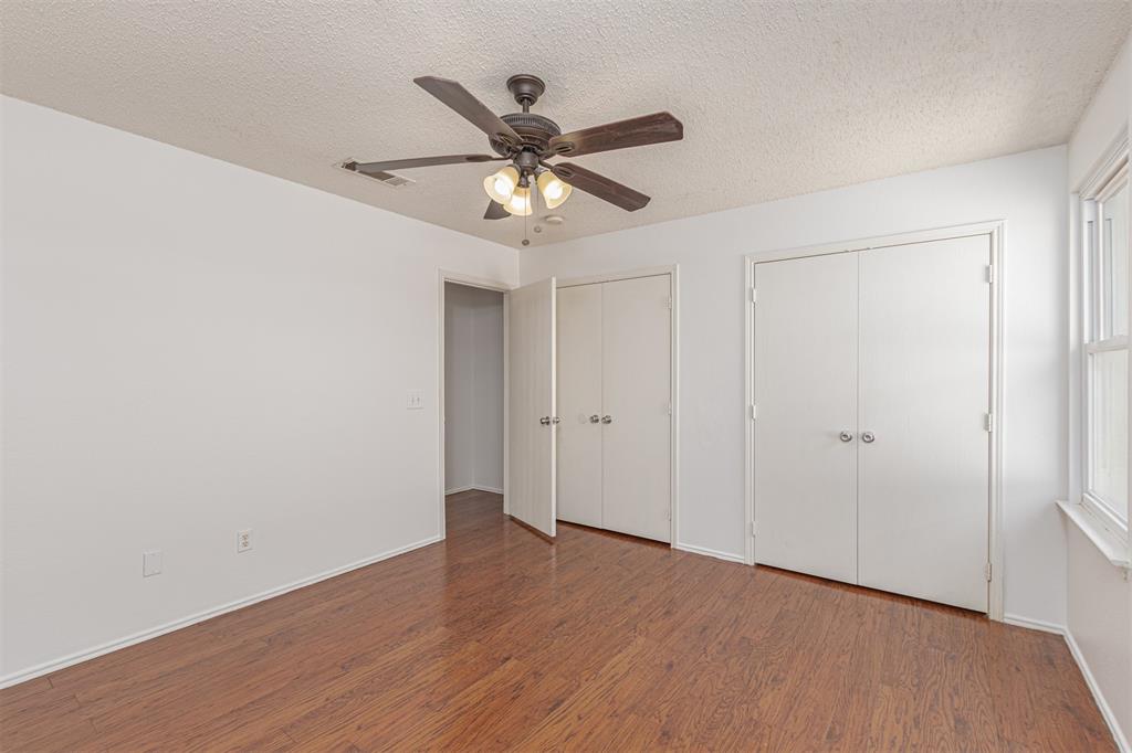 1403 E Brown Street Property Photo 11