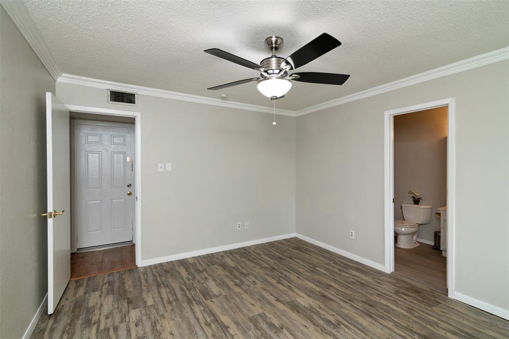 2937 Carnaby Lane Property Photo 10