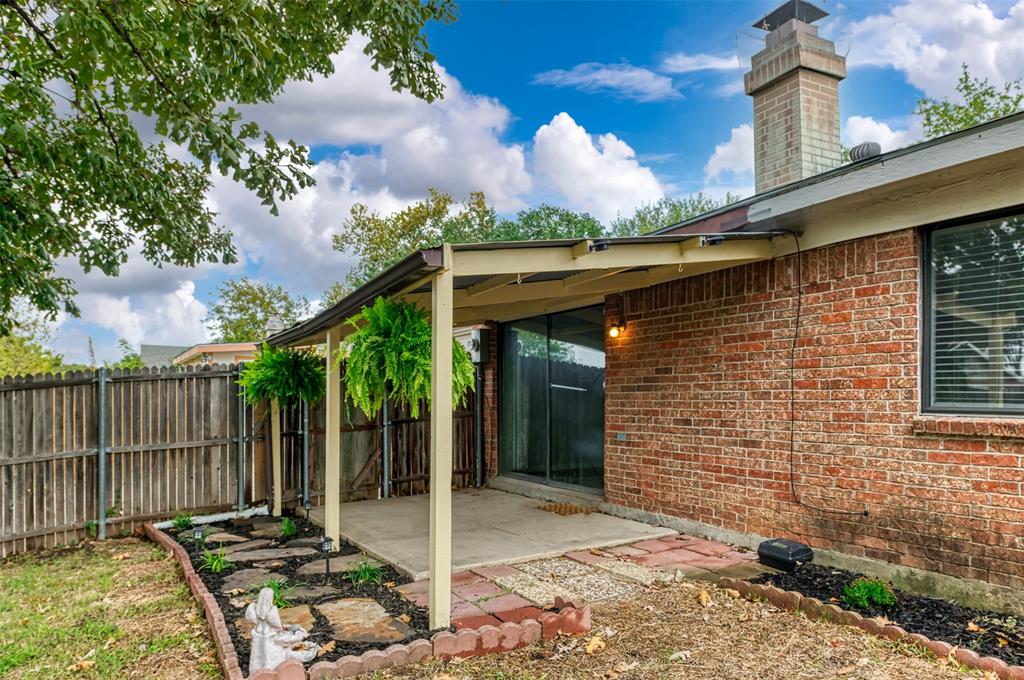 2937 Carnaby Lane Property Photo 20