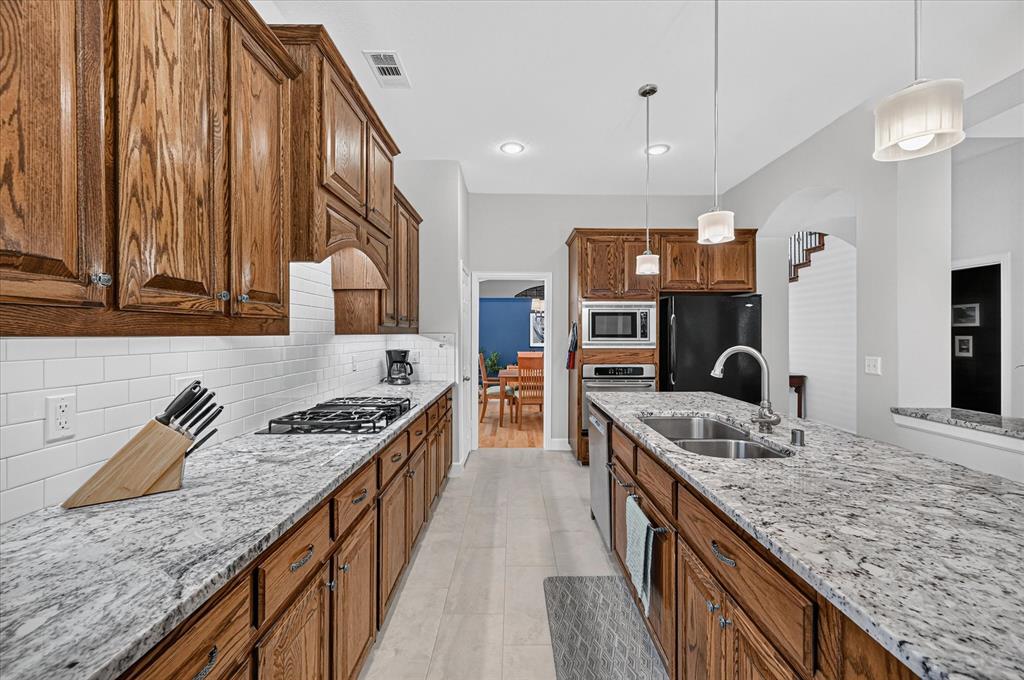 6943 Navigation Drive Property Photo 12