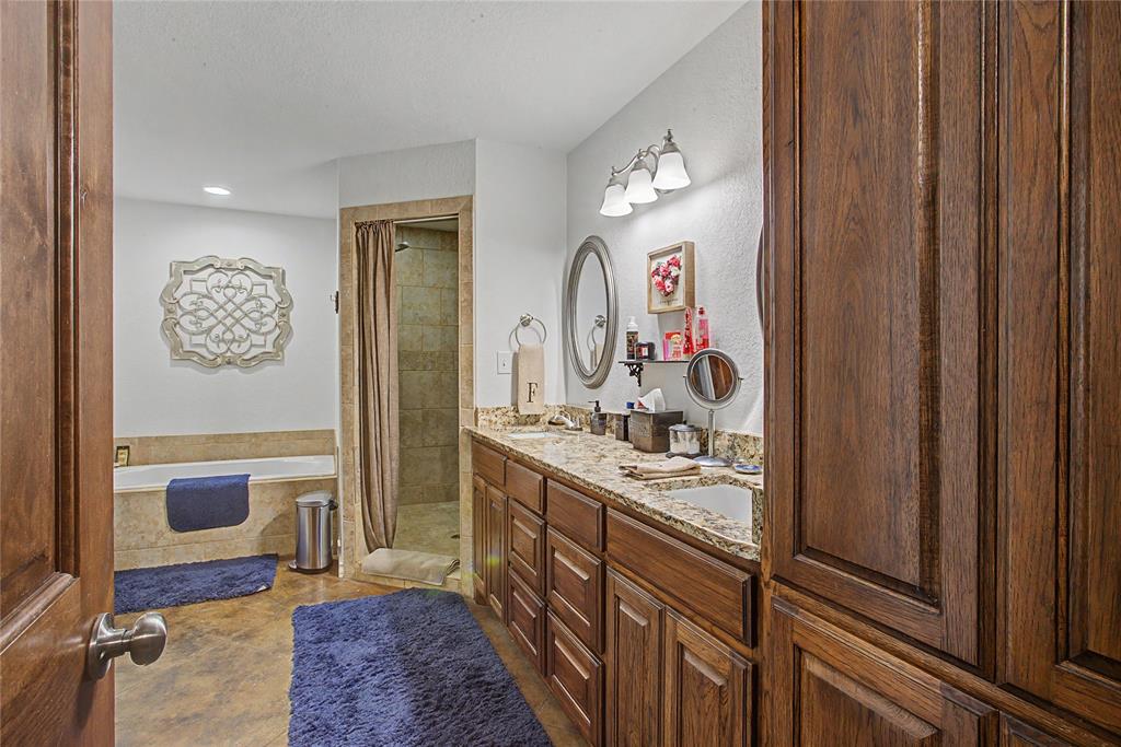 2728 S Fm 129 Property Photo 12
