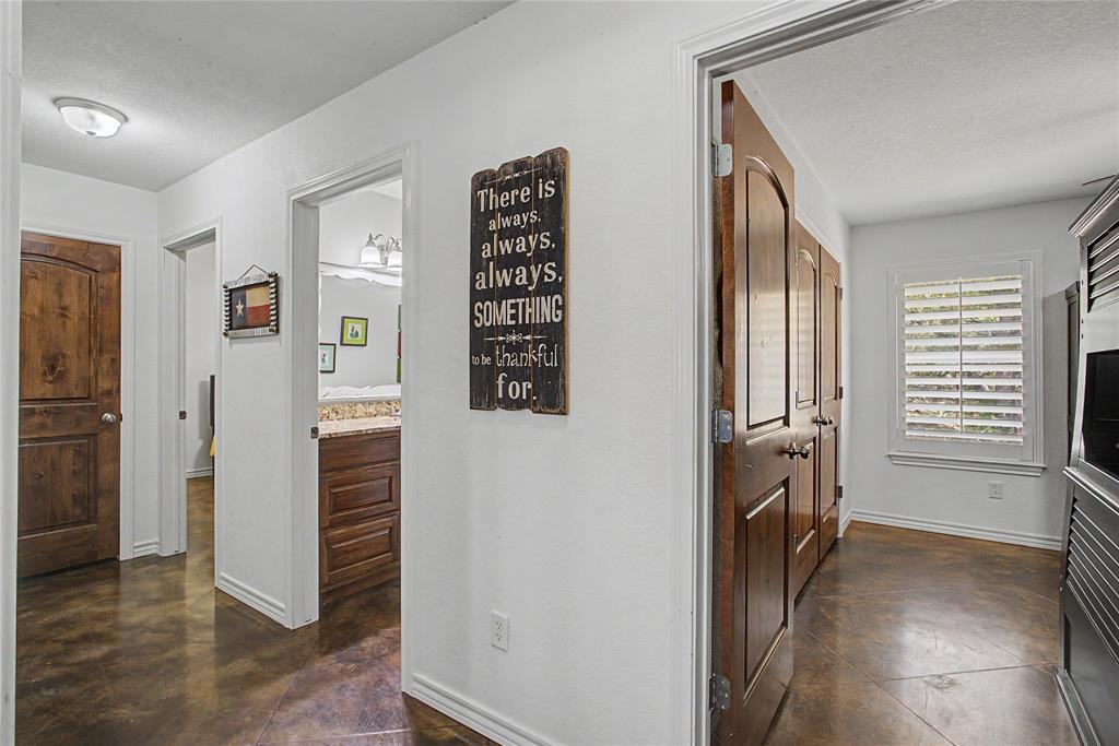2728 S Fm 129 Property Photo 14