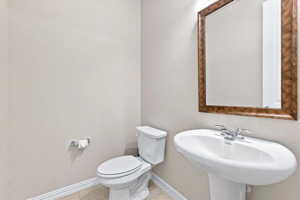 1005 Rosebay Drive Property Photo 26