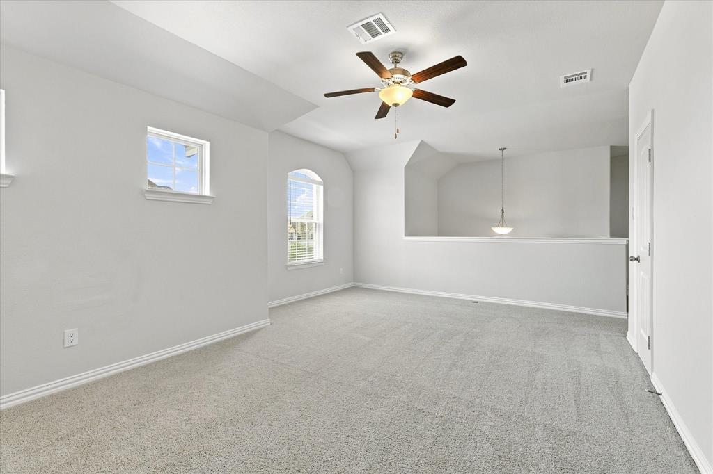 1005 Rosebay Drive Property Photo 28