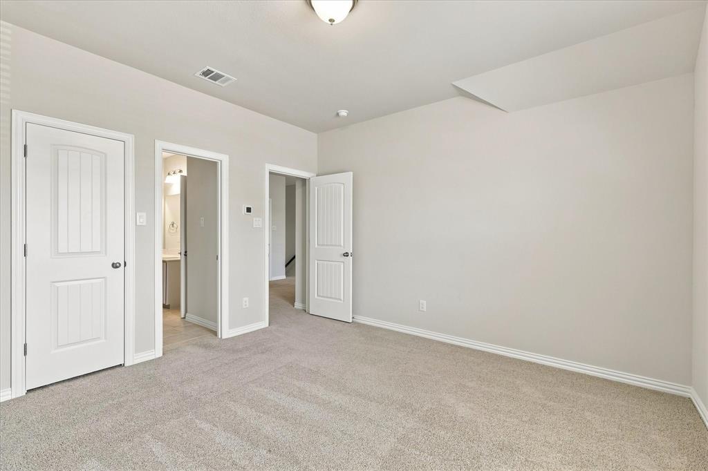 1005 Rosebay Drive Property Photo 33