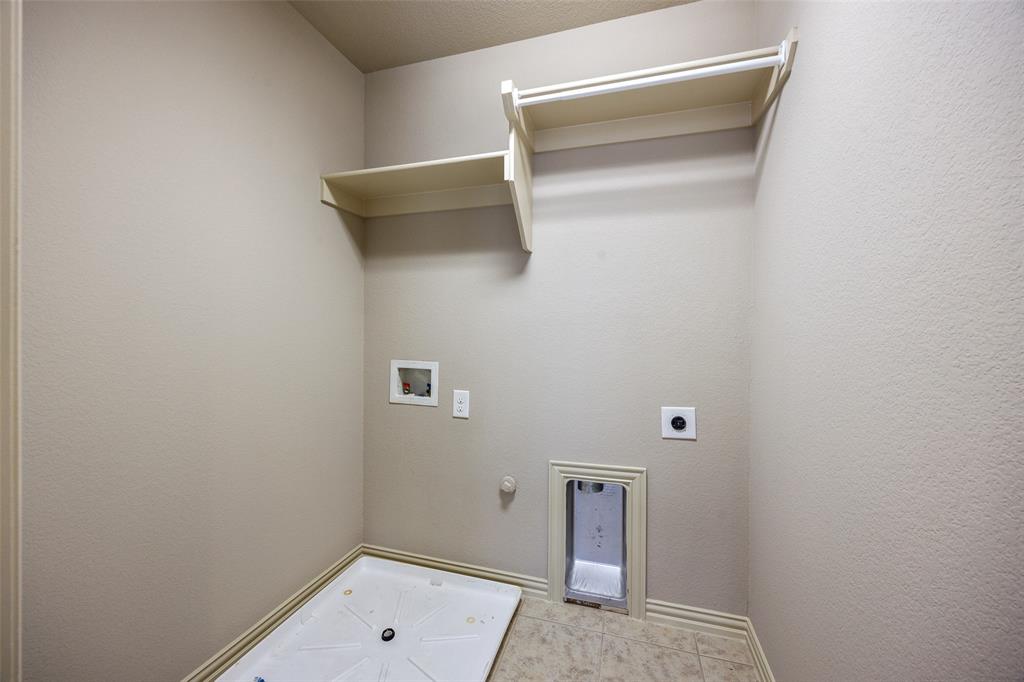878 Caballero Drive Property Photo 18