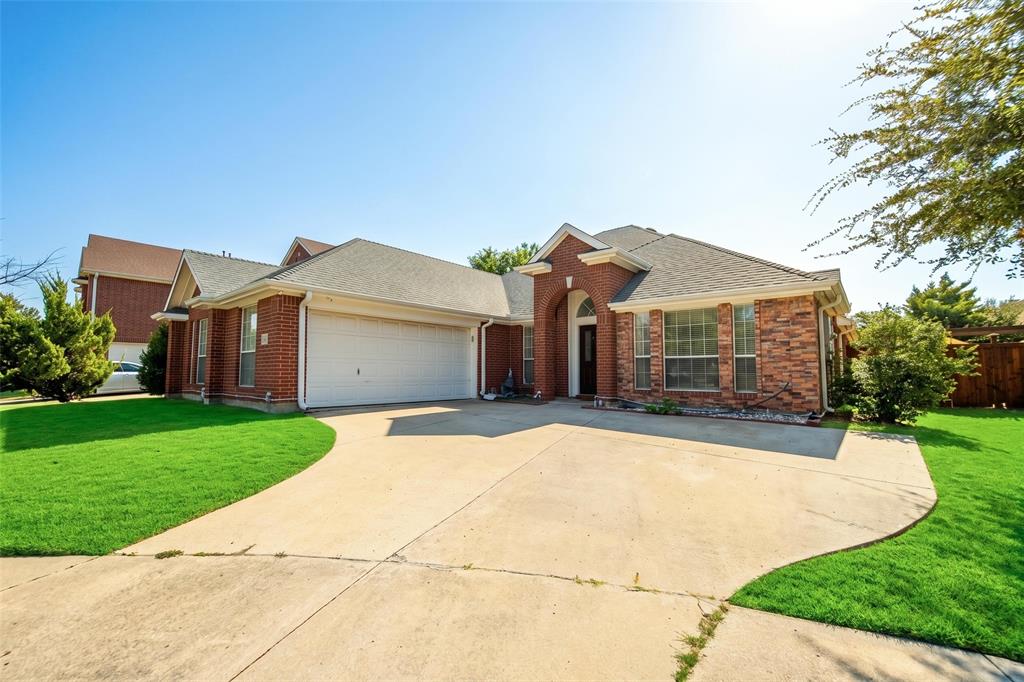 3413 Castleman Cove Drive Property Photo 1