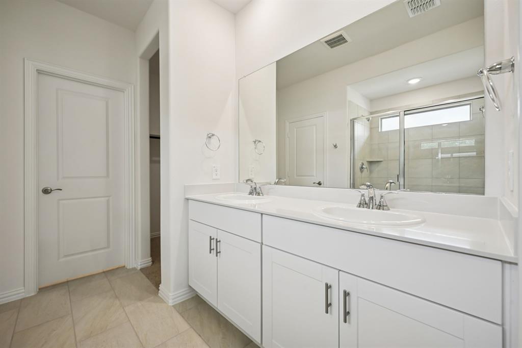 2520 Nicole Drive Property Photo 24