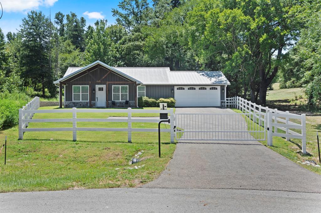 16713 Creek Bottom Court Property Photo 4