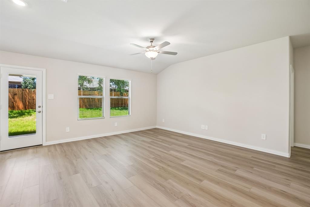 2604 Nicole Drive Property Photo 13