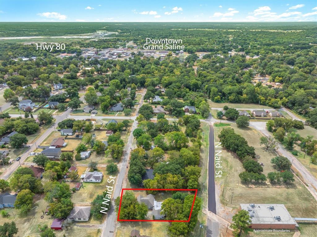 909 N Naid Street Property Photo 28