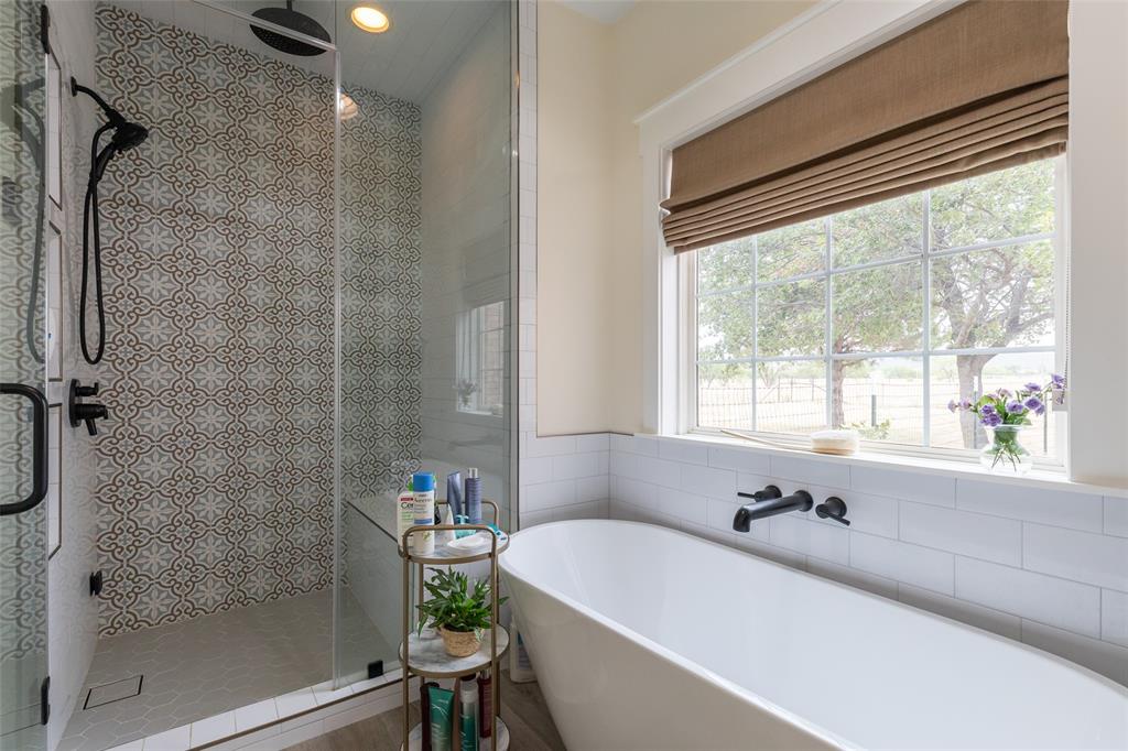 582 Clark Road Property Photo 13