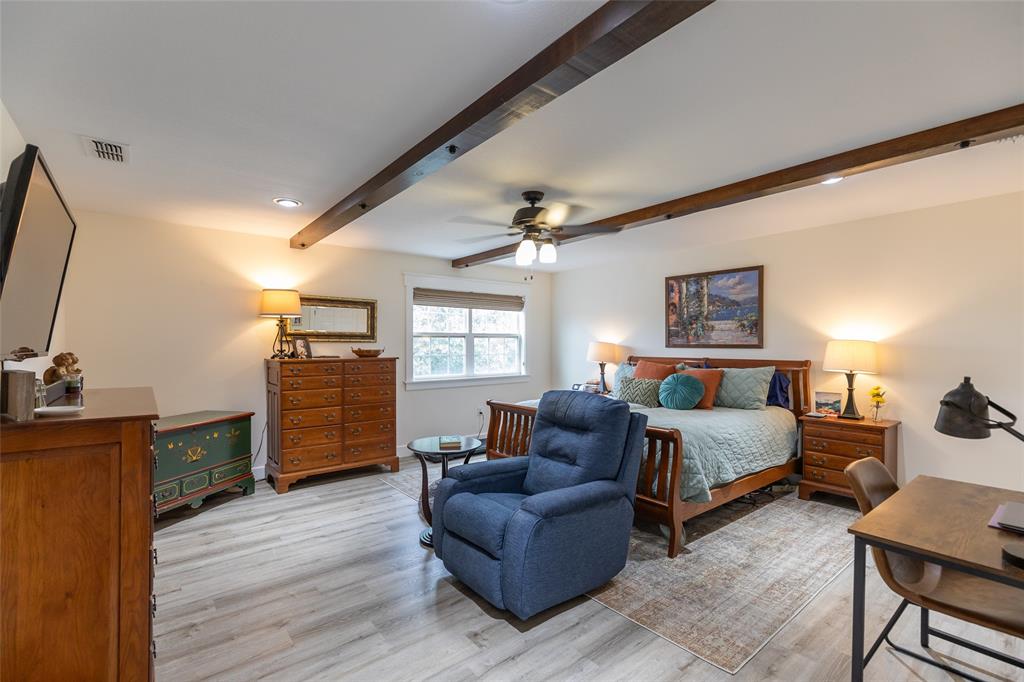 582 Clark Road Property Photo 18