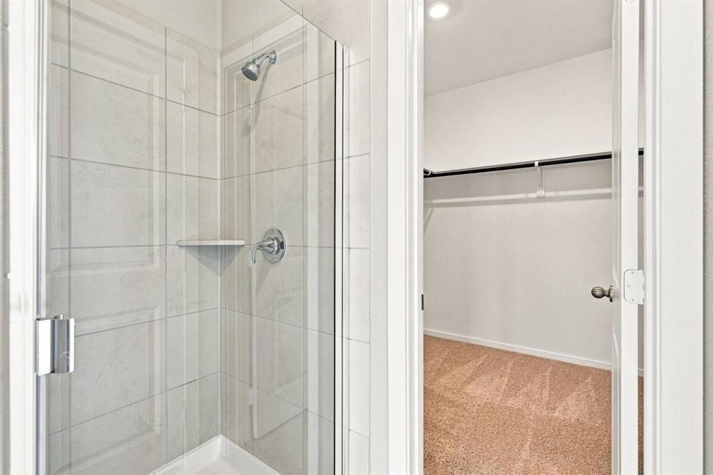 3122 Stroup Way Property Photo 10