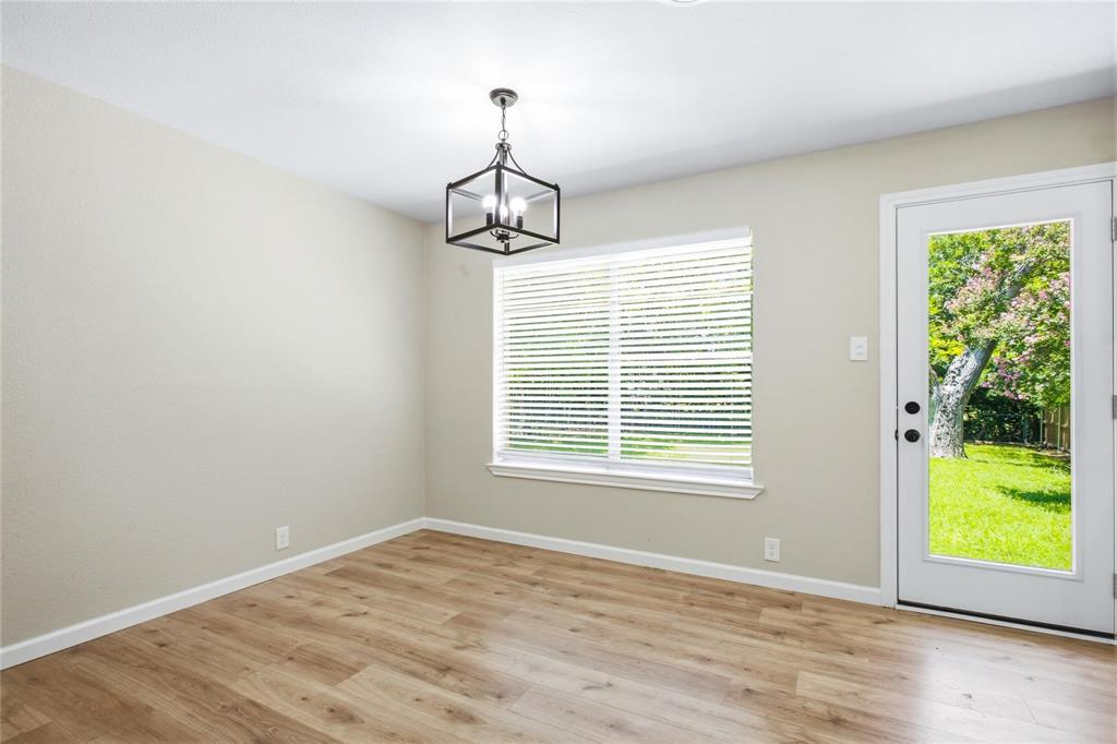 1006 N Grant Drive Property Photo 14