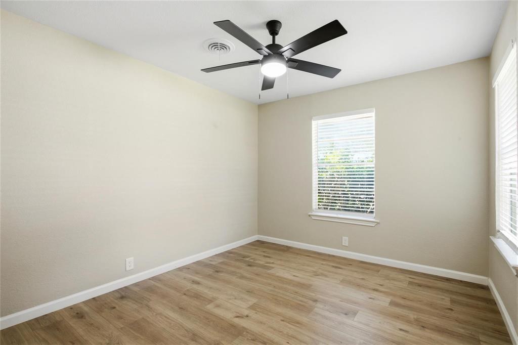 1006 N Grant Drive Property Photo 20