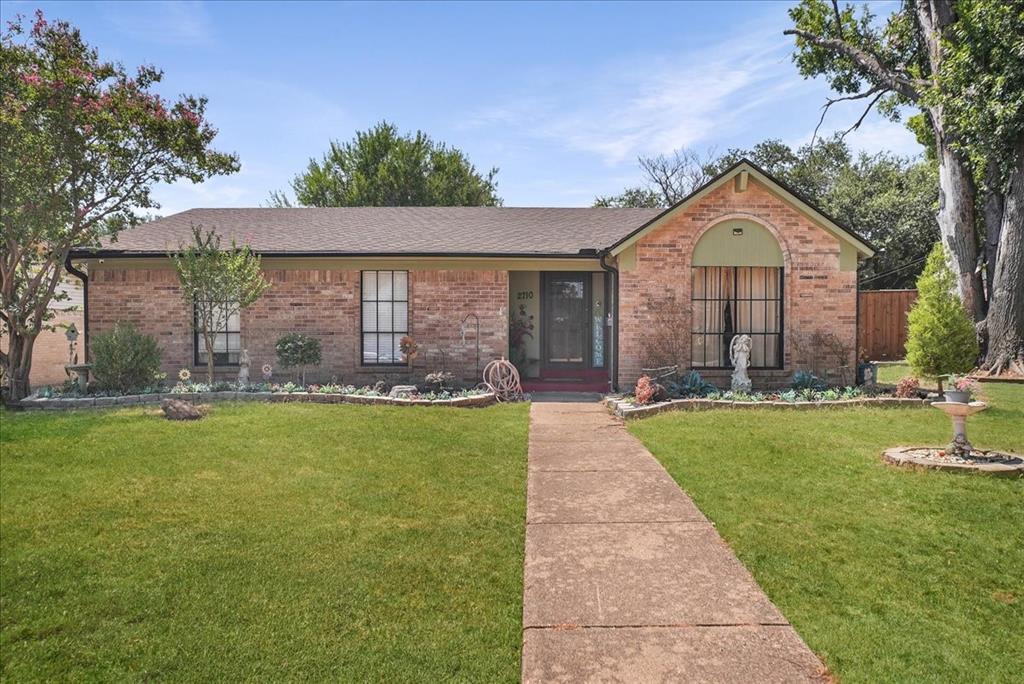 2710 Moonriver Lane Property Photo 1