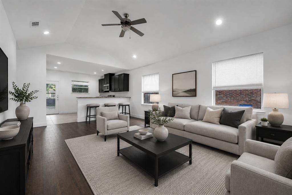 4902 Rimwood Drive
